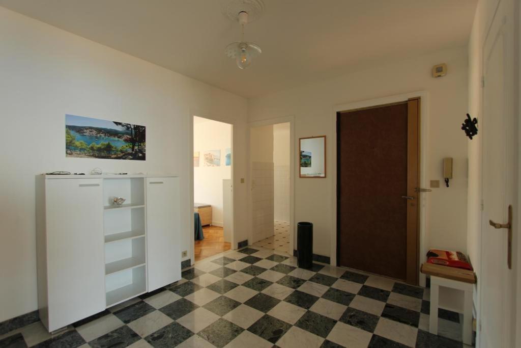 Appartement Front De Mer - Promenade Des Anglais นีซ ภายนอก รูปภาพ