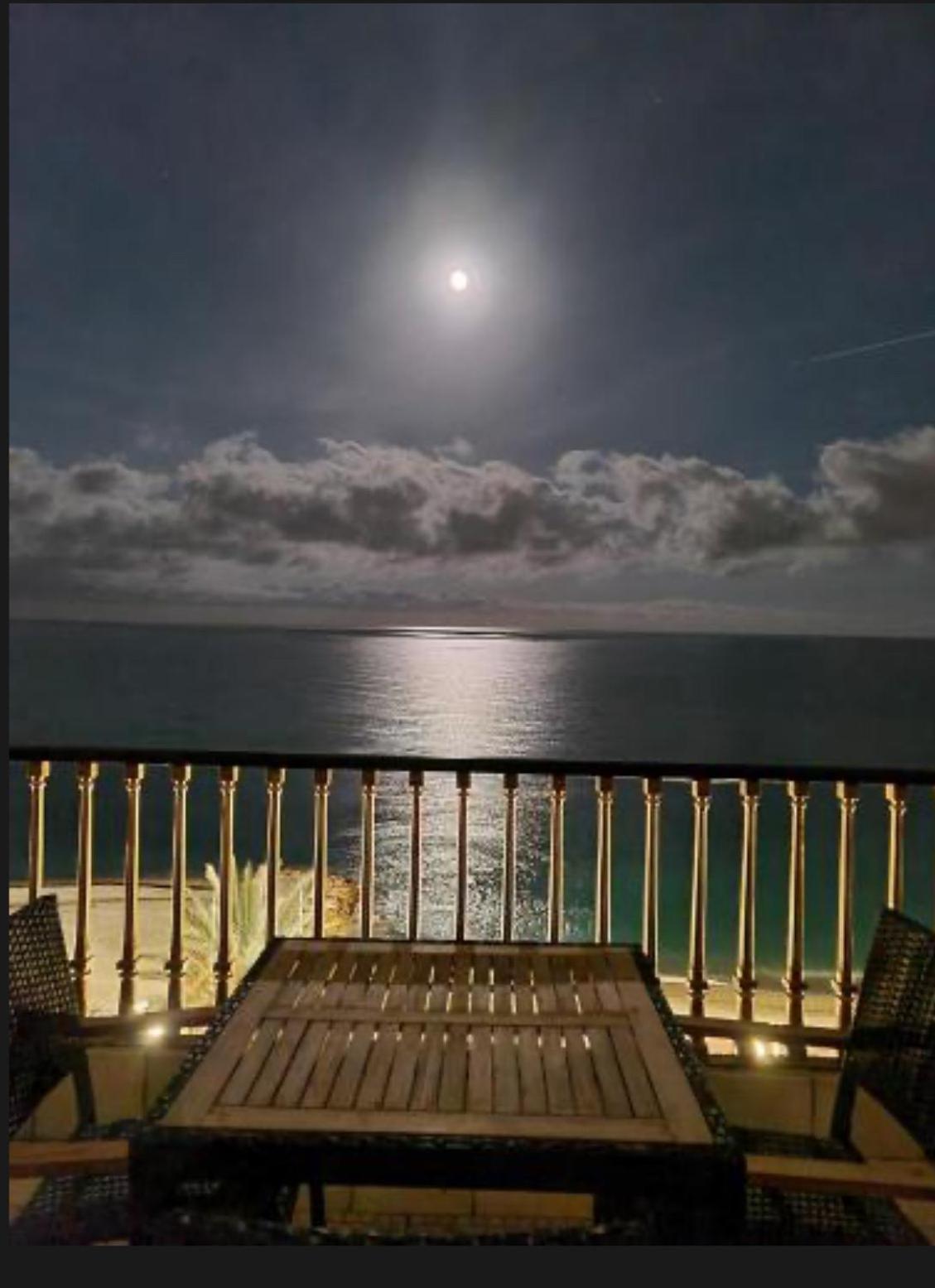 Appartement Front De Mer - Promenade Des Anglais นีซ ภายนอก รูปภาพ